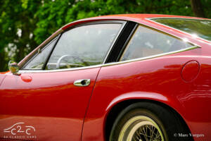 Image 49/80 de Ferrari 365 GTC&#x2F;4 (1972)