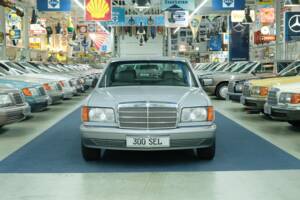 Bild 5/50 von Mercedes-Benz 300 SEL (1986)