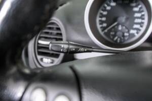 Image 37/50 of Mercedes-Benz SLK 200 Kompressor (2004)