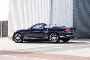Imagen 5/22 de Bentley Continental GTC V8 (2020)