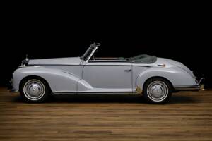 Image 1/31 of Mercedes-Benz 300 S Roadster (1953)