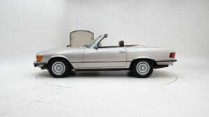 Bild 8/15 von Mercedes-Benz 380 SL (1985)
