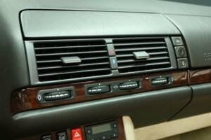 Bild 15/50 von Mercedes-Benz S 600 lang (1994)