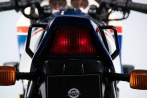 Bild 32/50 von Honda DUMMY (1983)