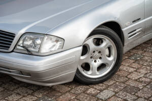 Bild 2/38 von Mercedes-Benz SL 500 (2000)