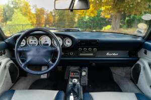 Bild 32/50 von Porsche 911 Turbo (1995)