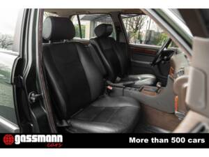 Image 8/15 of BMW 750iL (1989)