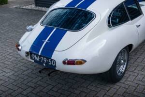 Image 13/23 de Jaguar Type E 3.8 (1963)