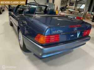 Image 5/16 of Mercedes-Benz 500 SL (1992)