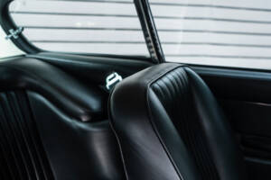 Imagen 28/49 de Aston Martin DB 6 Mk II (1970)