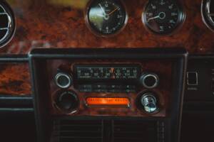 Image 24/42 of Rolls-Royce Silver Shadow II (1977)