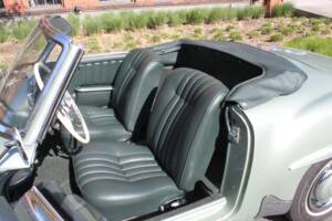 Imagen 9/14 de Mercedes-Benz 190 SL (1963)