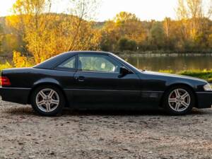 Image 5/8 de Mercedes-Benz 300 SL (1993)