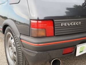 Image 24/50 of Peugeot 205 GTi 1.9 (1988)