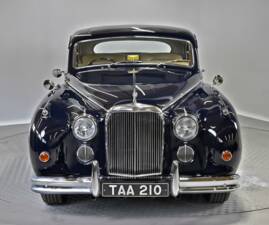 Image 4/50 of Jaguar Mk VIII (1958)