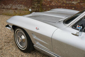 Bild 34/50 von Chevrolet Corvette Sting Ray (1963)