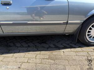Image 13/35 de Opel Rekord 2,0 E (1985)