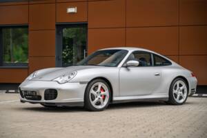 Afbeelding 14/73 van Porsche 911 Carrera 4S (2002)