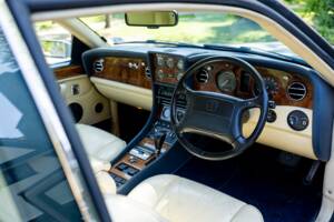 Image 48/50 of Bentley Continental R (1997)