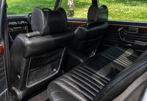 Image 23/29 of BMW 3,3 L (1975)