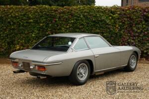 Image 2/50 of Lamborghini Islero 400 GT (2+2) (1969)