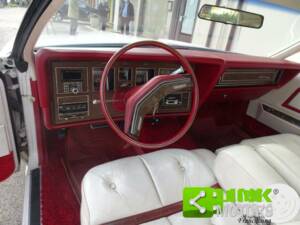 Bild 10/10 von Lincoln Continental Mark IV (1976)