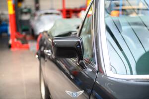 Bild 57/73 von Aston Martin V8 EFi Volante (1987)