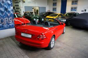 Image 19/41 of Mercedes-Benz SLK 230 Kompressor (1998)