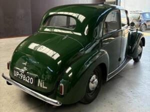 Image 8/8 of Lanchester LD10 (1951)