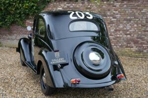 Image 12/50 of FIAT 1100 B (1947)