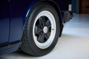 Bild 23/34 von Porsche 911 Carrera 3.2 (1985)