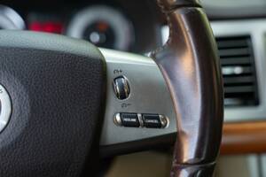 Immagine 43/50 di Jaguar XF 3.0 D-S (2008)