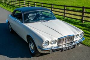 Afbeelding 17/50 van Jaguar XJ 5.3 C (1976)
