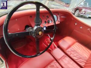 Image 55/74 of Jaguar XK 140 OTS (1956)