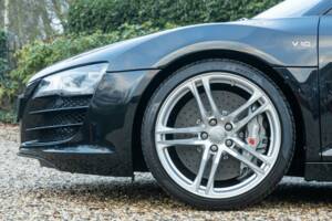 Image 15/50 de Audi R8 V10 (2011)