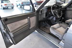Image 16/34 de Alfa Romeo 75 2.0 Twin Spark (1987)