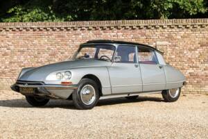 Bild 17/50 von Citroën DS 20 (1974)