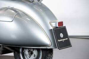 Bild 13/45 von Piaggio Vespa 150 (1958)