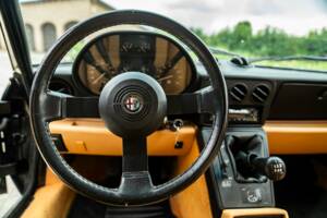 Bild 46/50 von Alfa Romeo 2.0 Spider (1991)