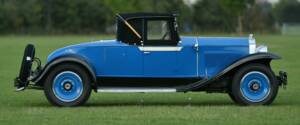 Image 33/50 of Packard 5-33 Runabout (1928)