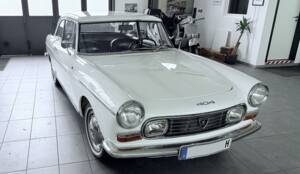 Image 5/36 de Peugeot 404 Coupé (1967)