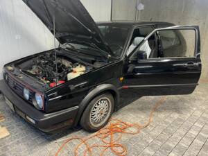 Image 6/7 of Volkswagen Golf Mk II GTi 1.8 (1988)