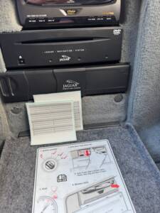 Image 15/22 of Jaguar XJR Super V8 (2005)