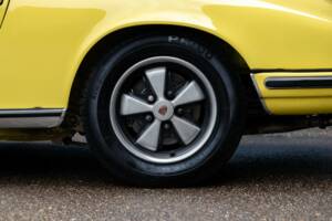 Image 17/48 of Porsche 911 2.2 T (1971)