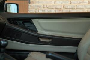 Bild 39/50 von BMW 850i (1990)