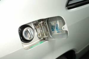 Afbeelding 48/50 van Mercedes-Benz 230 CE (1988)