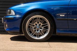 Bild 9/58 von BMW M5 (2001)