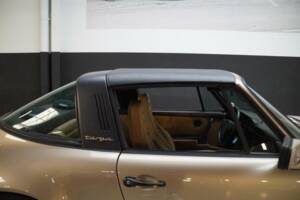 Immagine 21/50 di Porsche 911 SC 3.0 (1982)