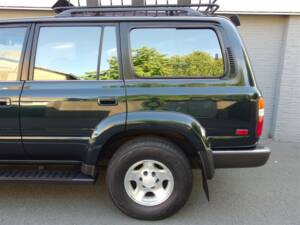 Image 31/99 de Toyota Land Cruiser J80 (1994)