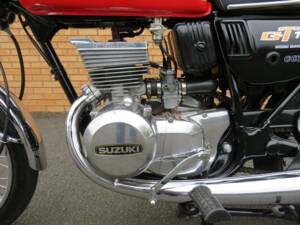 Image 4/45 de Suzuki DUMMY (1977)